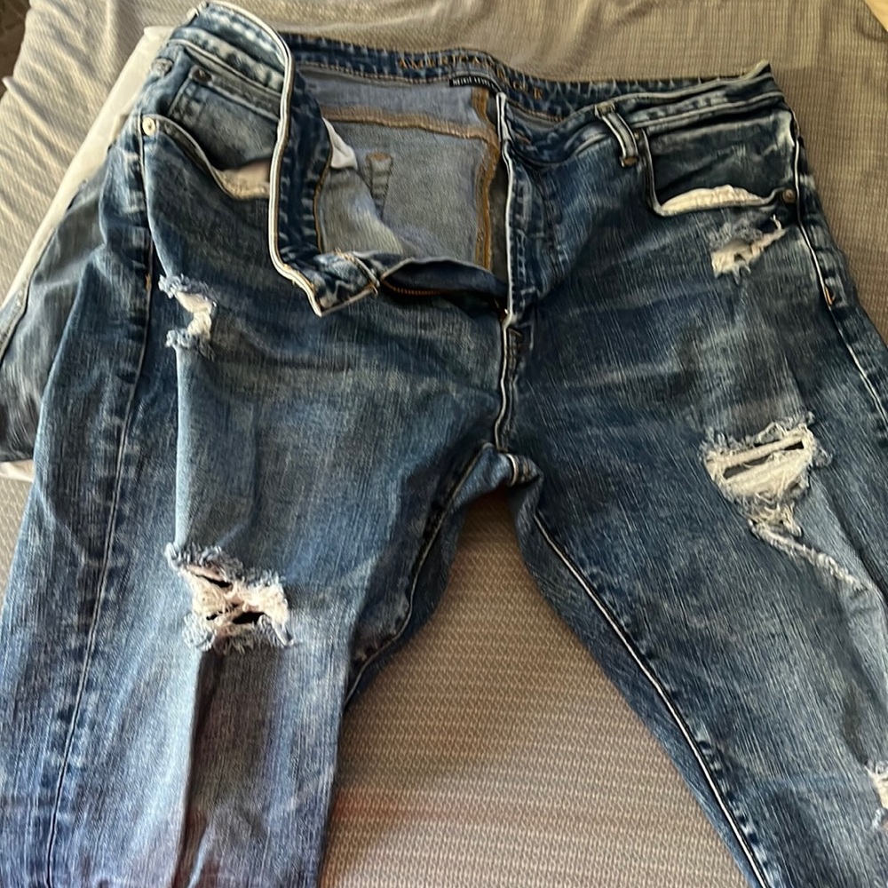 Mens American eagle next level ripped jeans size 38/34 excellent condition